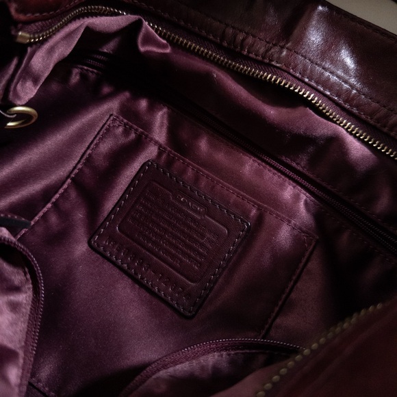 Coach Signature Purse Burgundy - Picture 6 of 6